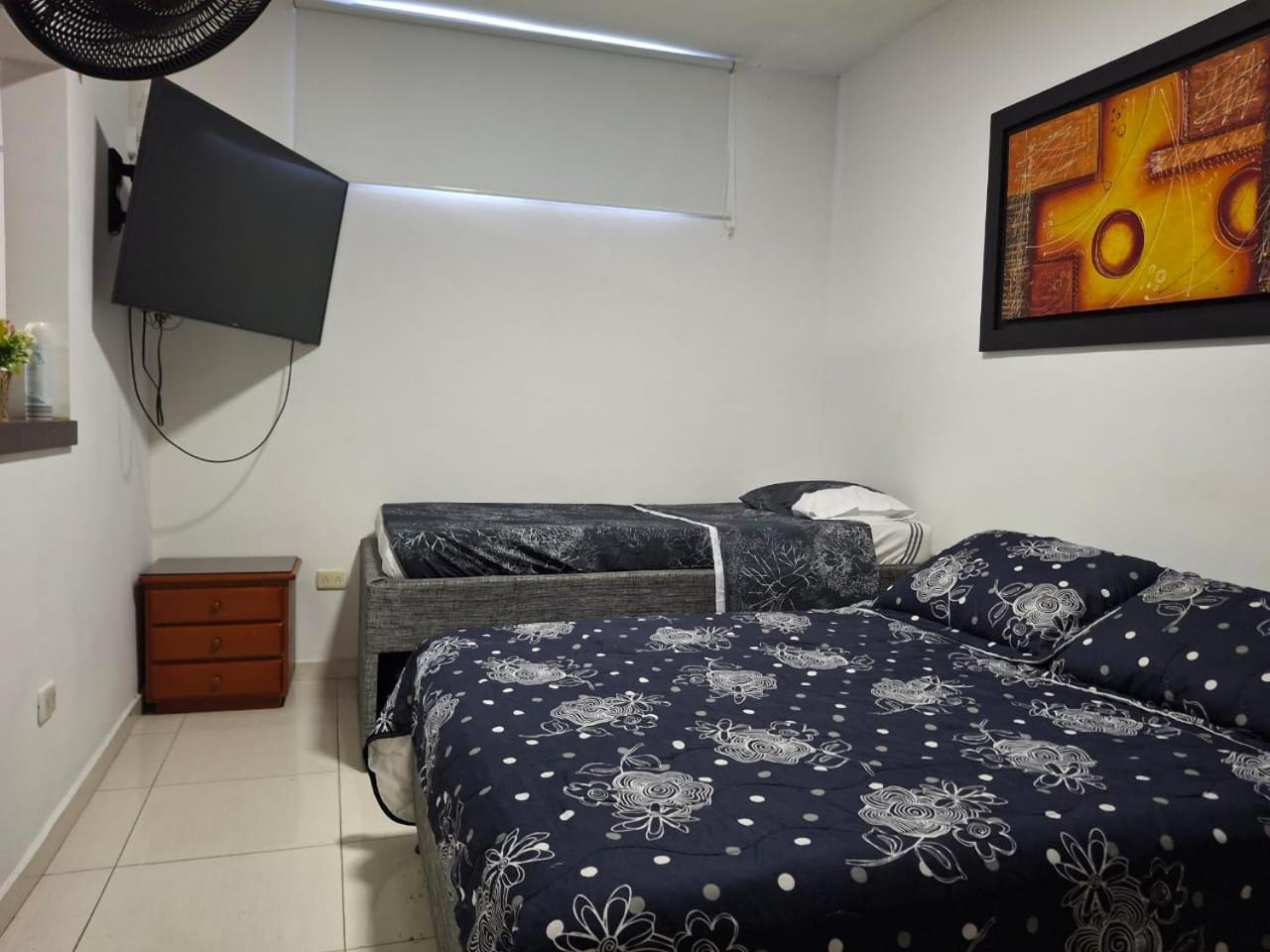 HABITACIÓN INDEPENDIENTE y APARTAESTUDIO EN EL PARAÍSO Barranquilla  Exterior foto